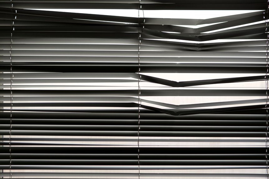curtains vs roller blinds differences